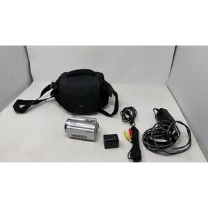 Sony DCR-SR68 Silver Handycam 80GB 60x *VERY GOOD* W Charger + case